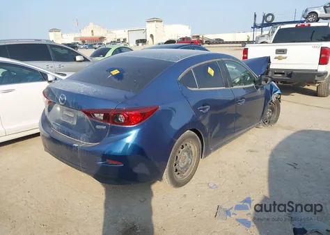 2018 Mazda Mazda3 Sport из США, поврежденный, VIN 3MZBN1U78JM241243